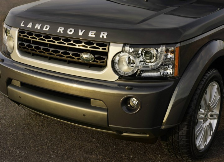 Technical specifications and characteristics for【Land Rover Discovery IV】 - picture 14