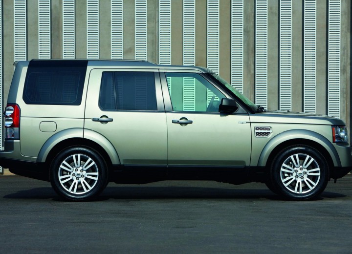 Technical specifications and characteristics for【Land Rover Discovery IV】 - picture 3