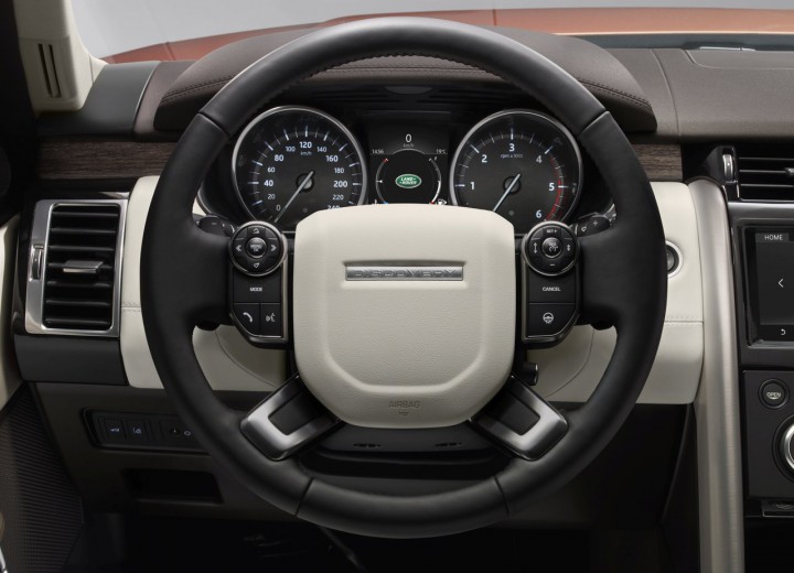 Technical specifications and characteristics for【Land Rover Discovery V】 - picture 7