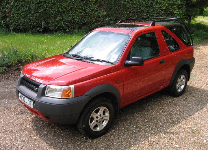 Technical specifications and characteristics for【Land Rover Freelander Hard Top】 - picture 1