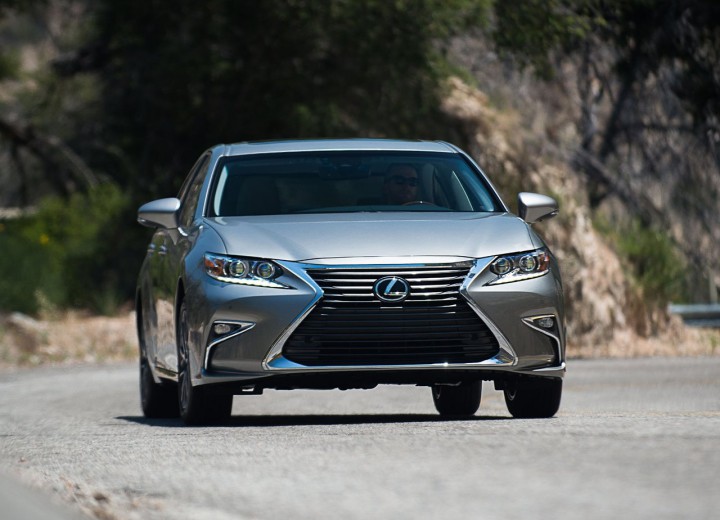 Caractéristiques techniques de Lexus ES VI Restyling - picture 2