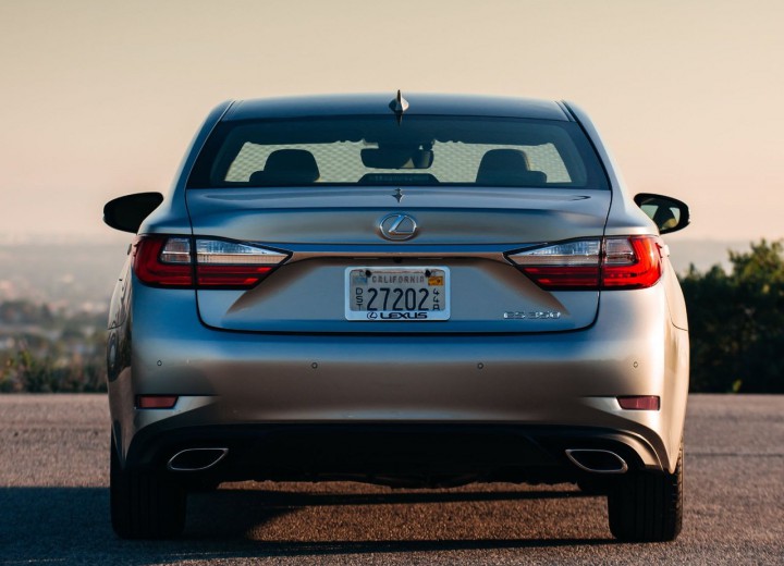 Caractéristiques techniques de Lexus ES VI Restyling - picture 5