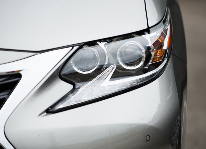 Caractéristiques techniques de Lexus ES VI Restyling - picture 17