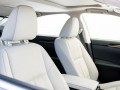 Caractéristiques techniques de Lexus ES VI Restyling - picture 13