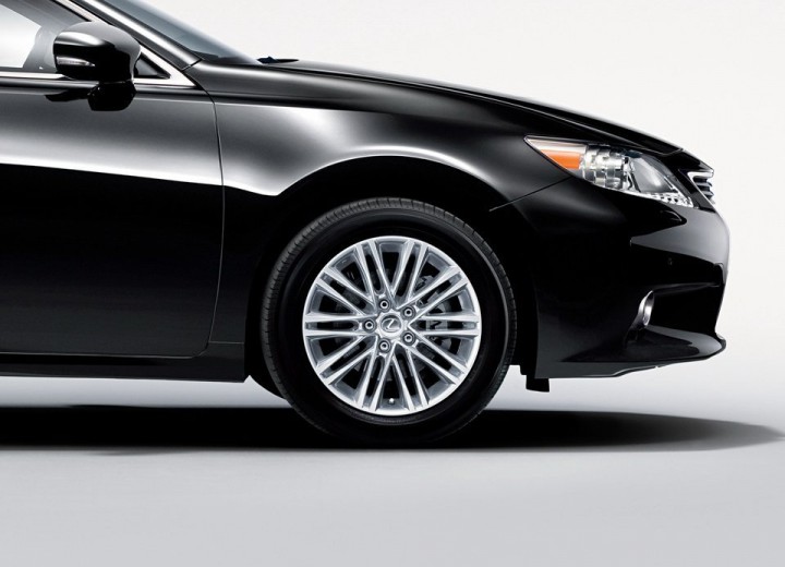Technical specifications and characteristics for【Lexus ES VI】 - picture 15
