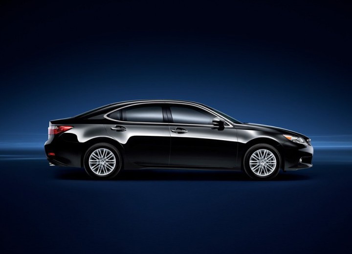 Technical specifications and characteristics for【Lexus ES VI】 - picture 4
