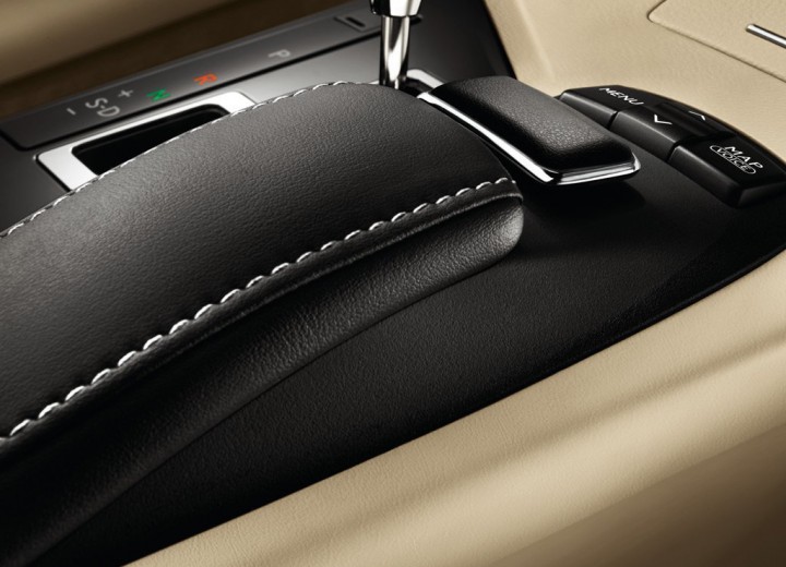 Technical specifications and characteristics for【Lexus ES VI】 - picture 12