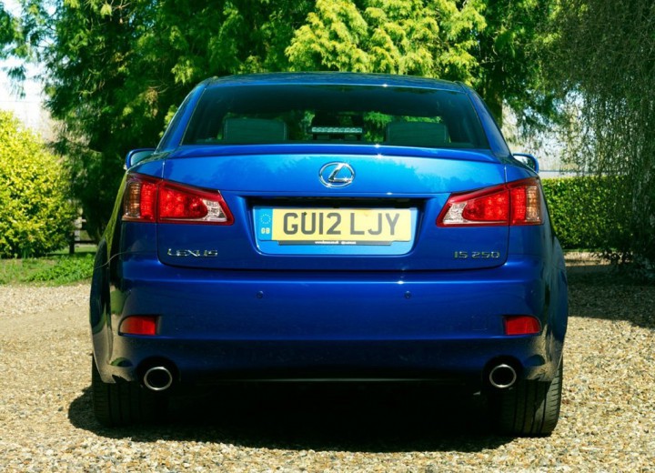 Technical specifications and characteristics for【Lexus IS II Restyling】 - picture 5