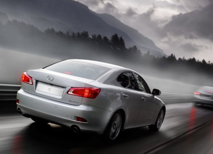 Technical specifications and characteristics for【Lexus IS II Restyling】 - picture 4