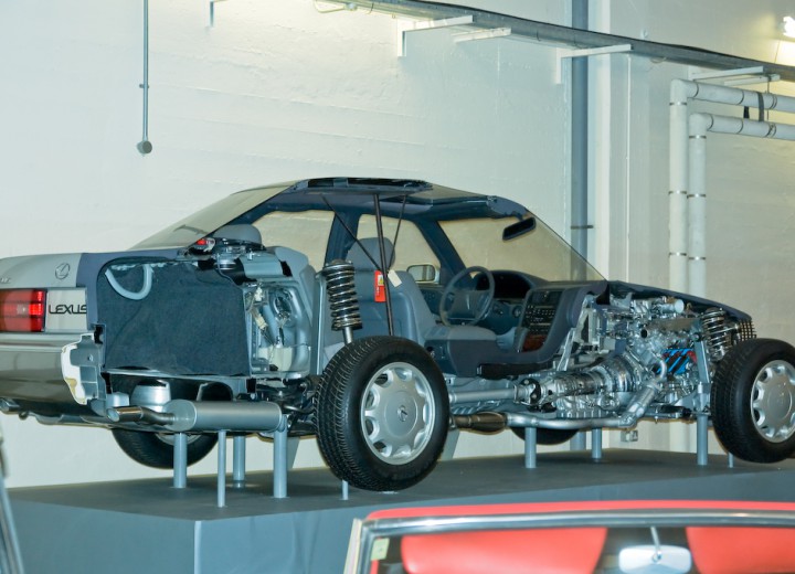 Technische Daten und Spezifikationen für Lexus LS I - picture 5