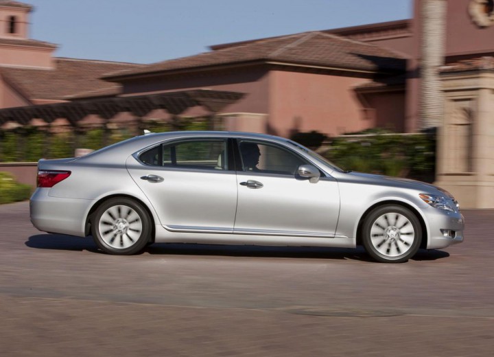 Τεχνικά χαρακτηριστικά για Lexus LS IV - picture 3