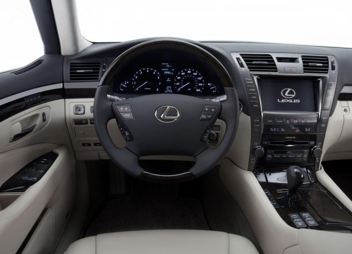 Τεχνικά χαρακτηριστικά για Lexus LS IV - picture 5