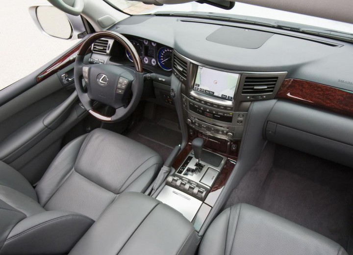 Especificaciones técnicas de Lexus LX III - picture 6