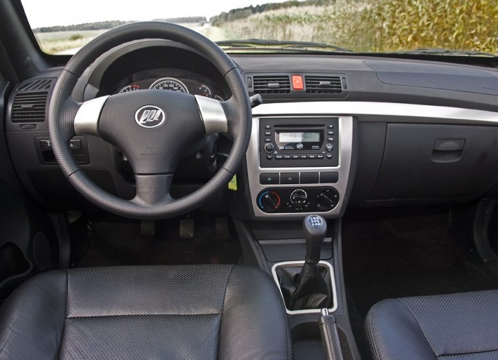 Technische Daten und Spezifikationen für Lifan Breez (520) - picture 3