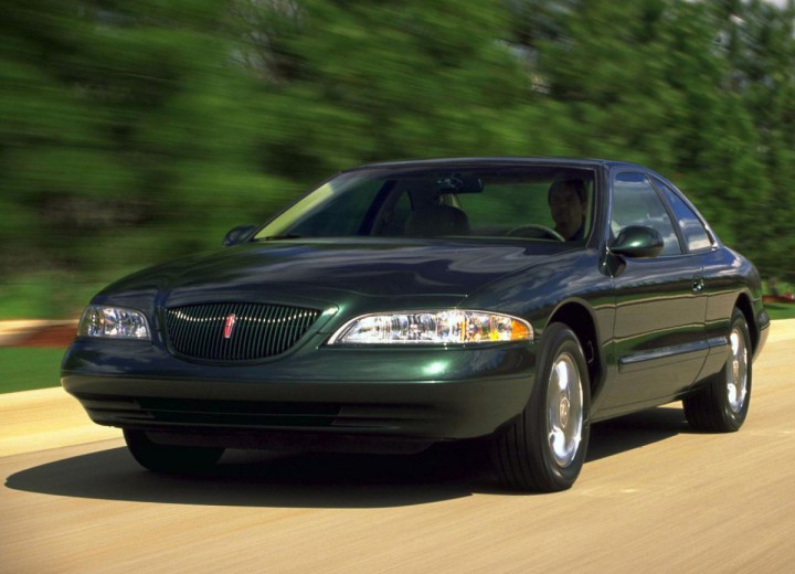 Τεχνικά χαρακτηριστικά για Lincoln Mark VIII - picture 1