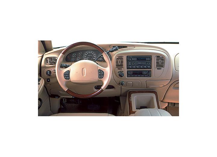 Технически характеристики за Lincoln Navigator I - picture 3