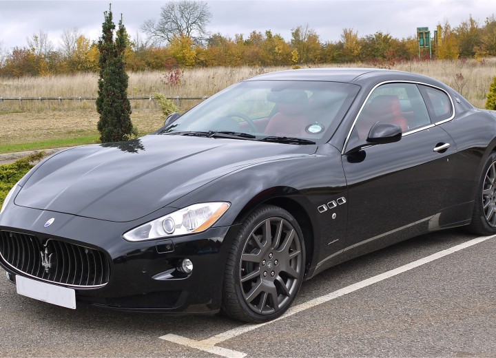 Specificații tehnice pentru Maserati GranTurismo - picture 1