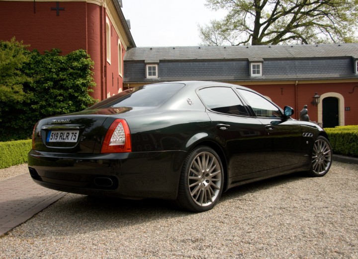 Технически характеристики за Maserati Quattroporte S - picture 3