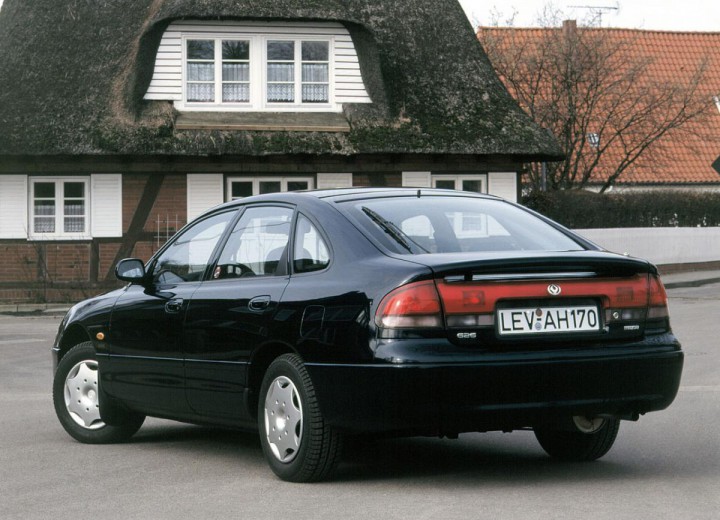 Technical specifications and characteristics for【Mazda 626 IV Hatchbac (GE)】 - picture 4