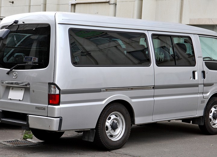 Technische Daten und Spezifikationen für Mazda Bongo Brawny - picture 2