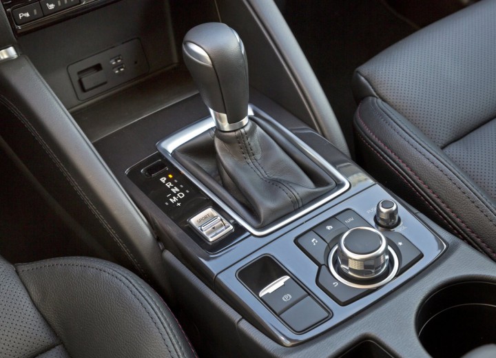 Technical specifications and characteristics for【Mazda CX-5 Restyling】 - picture 19
