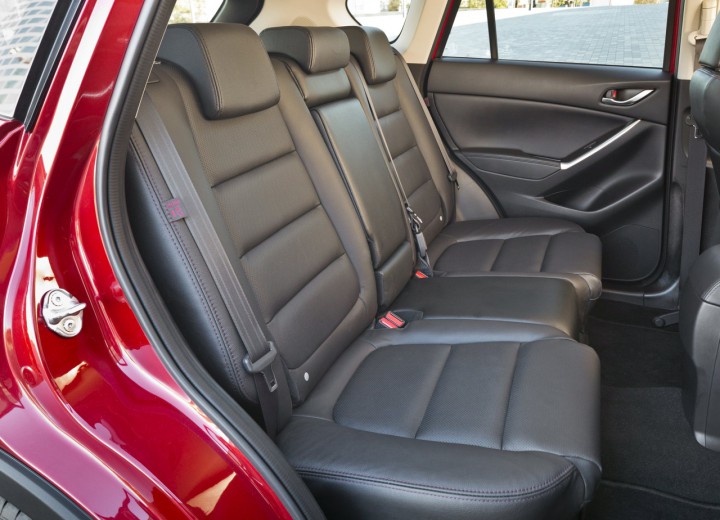 Technical specifications and characteristics for【Mazda CX-5 Restyling】 - picture 15