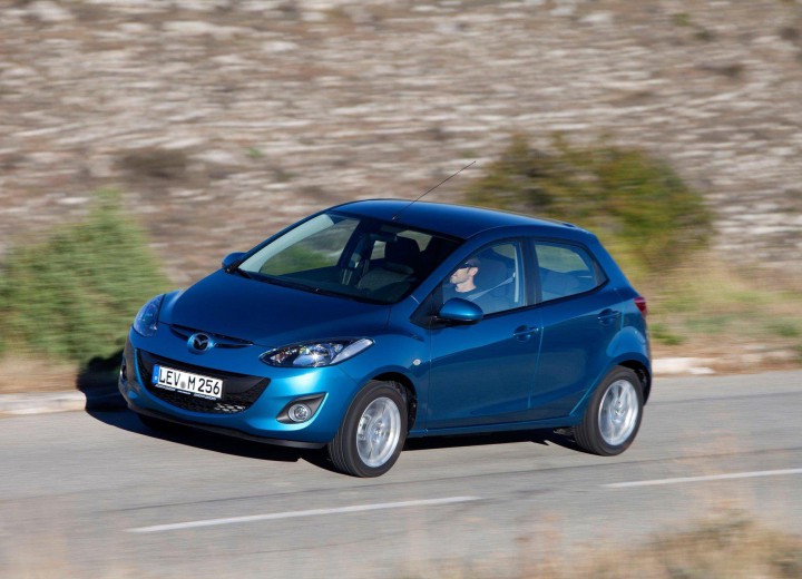 Caratteristiche tecniche di Mazda Demio III (DE) - picture 3