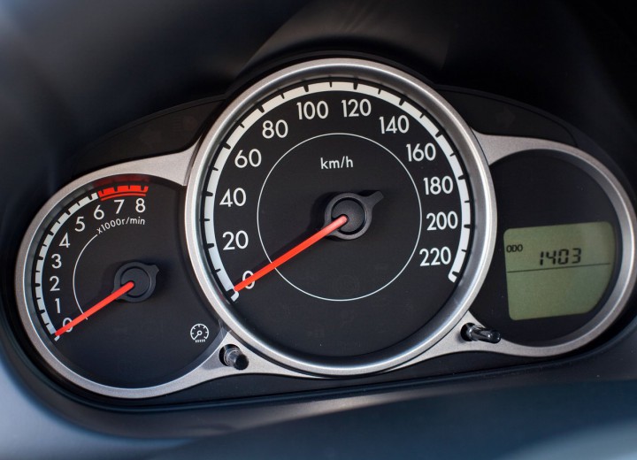 Технические характеристики о Mazda Mazda 2 II (DE2) Restyling - picture 8