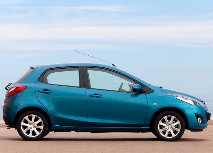Технические характеристики о Mazda Mazda 2 II (DE2) Restyling - picture 3