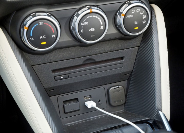 Технические характеристики о Mazda Mazda 2 III (DJ) - picture 15