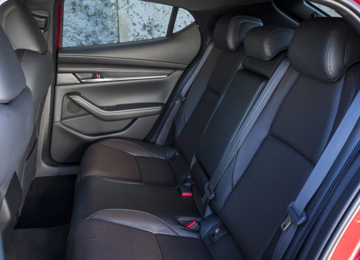 Технические характеристики о Mazda Mazda 3 IV (BP) Hatchback - picture 18
