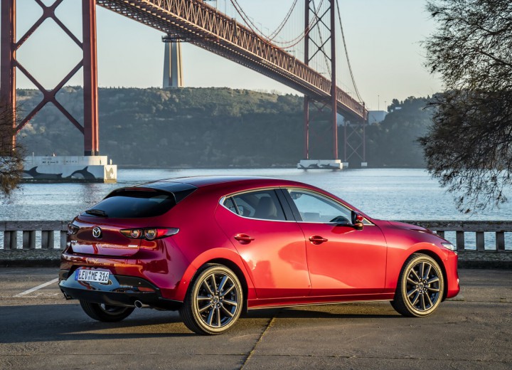 Технические характеристики о Mazda Mazda 3 IV (BP) Hatchback - picture 4