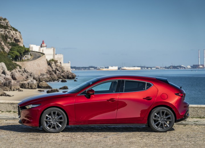Технические характеристики о Mazda Mazda 3 IV (BP) Hatchback - picture 5