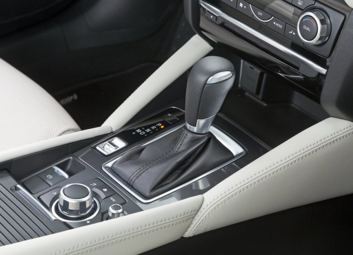 Technical specifications and characteristics for【Mazda Mazda 6 III Restyling】 - picture 13