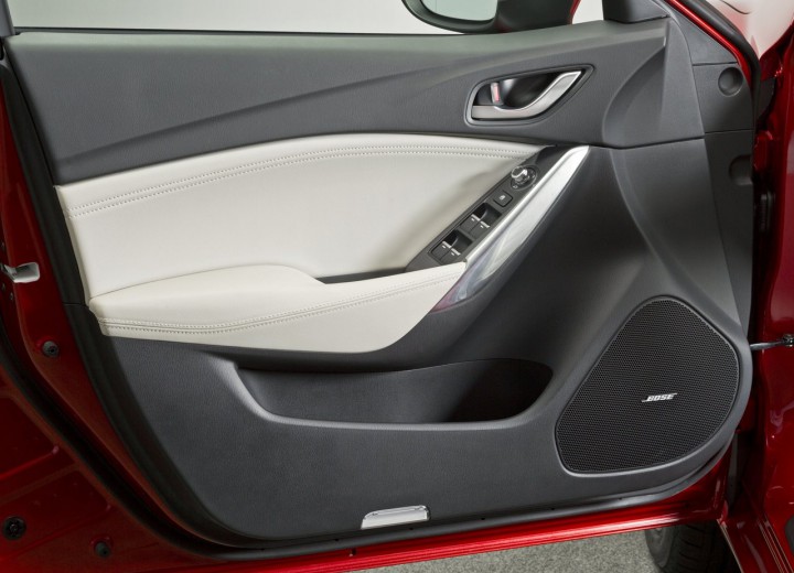 Technical specifications and characteristics for【Mazda Mazda 6 III Restyling】 - picture 15