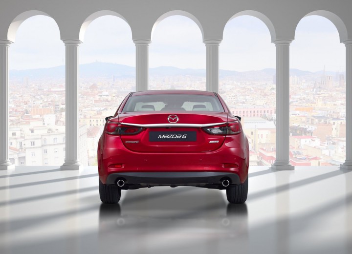 Technical specifications and characteristics for【Mazda Mazda 6 III Restyling】 - picture 3