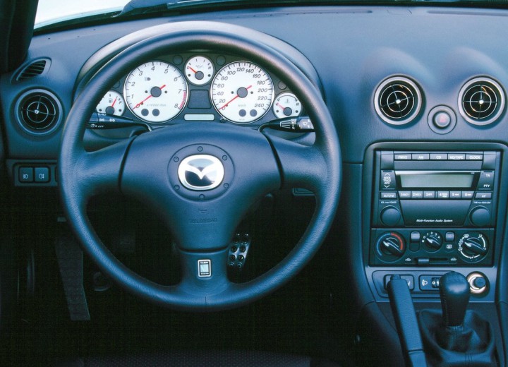 Technische Daten und Spezifikationen für Mazda Mx-5 II (NB) Restyling - picture 5