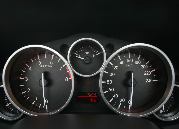 Technische Daten und Spezifikationen für Mazda Mx-5 III Restyling - picture 8