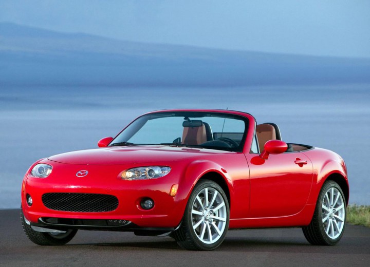 Technical specifications and characteristics for【Mazda Mx-5 (III)】 - picture 2