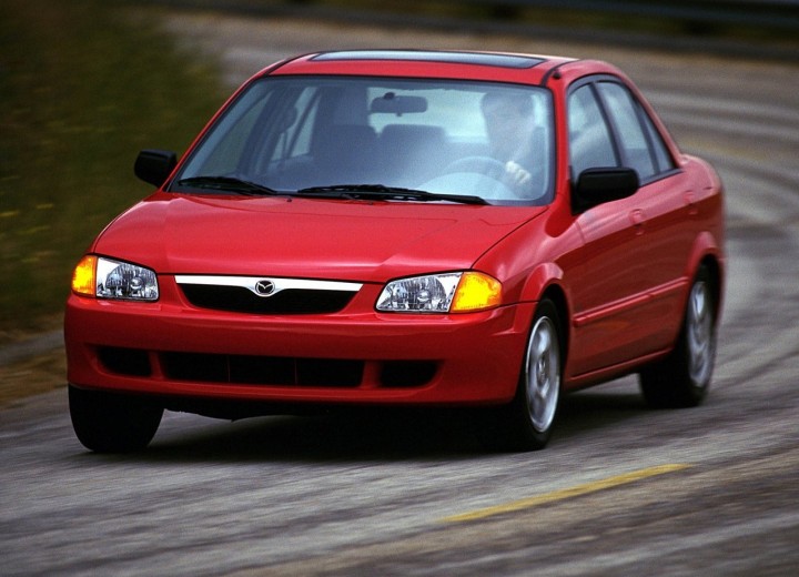 Technical specifications and characteristics for【Mazda Protege Hatchback】 - picture 1