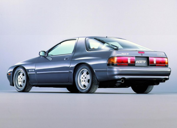 Technische Daten und Spezifikationen für Mazda RX 7 II (FC) - picture 2