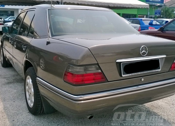 Technische Daten und Spezifikationen für Mercedes-Benz 200 (W124) - picture 4