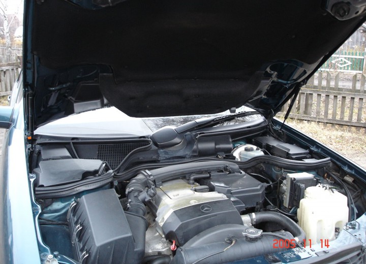 Technische Daten und Spezifikationen für Mercedes-Benz 200 (W124) - picture 6