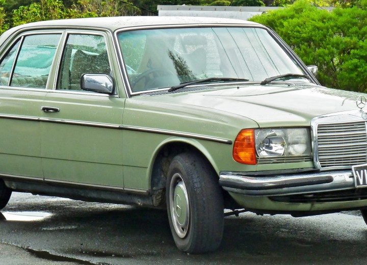 Технически характеристики за Mercedes-Benz 280 (W123) - picture 2