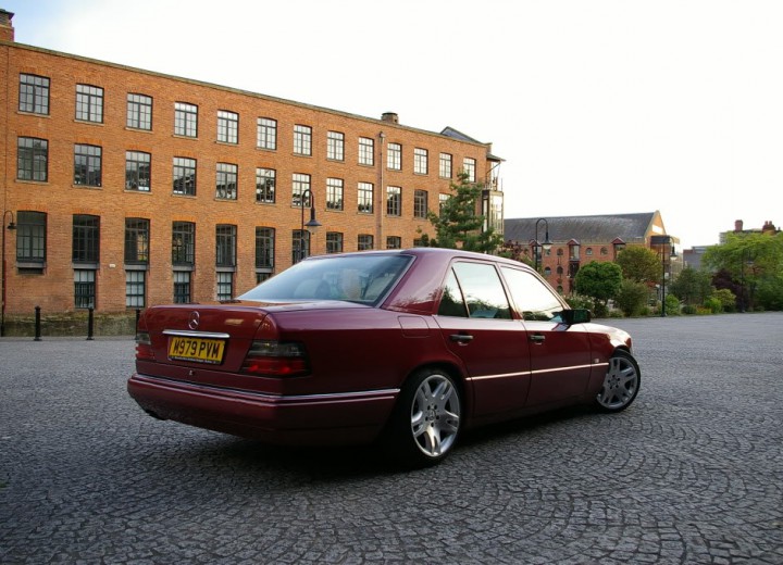 Технически характеристики за Mercedes-Benz 280 (W124) - picture 3