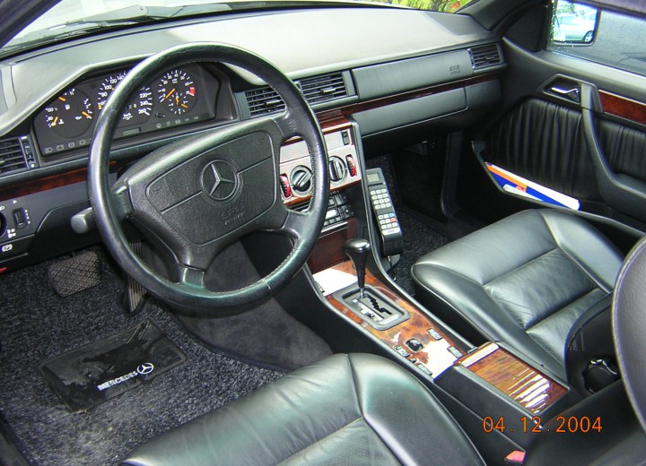 Technische Daten und Spezifikationen für Mercedes-Benz 300 (W124) - picture 3
