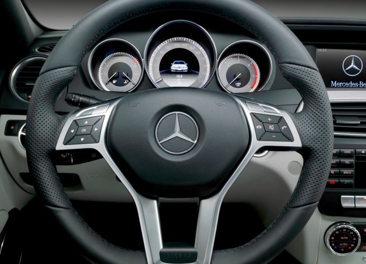 Технически характеристики за Mercedes-Benz C-klasse (W204) - picture 16
