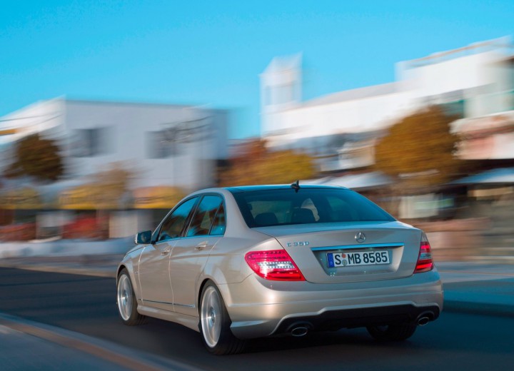 Технически характеристики за Mercedes-Benz C-klasse (W204) - picture 4