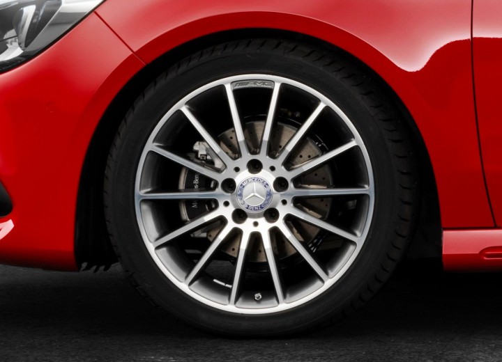 Technische Daten und Spezifikationen für Mercedes-Benz CLA-klasse (C117) Restyling - picture 9