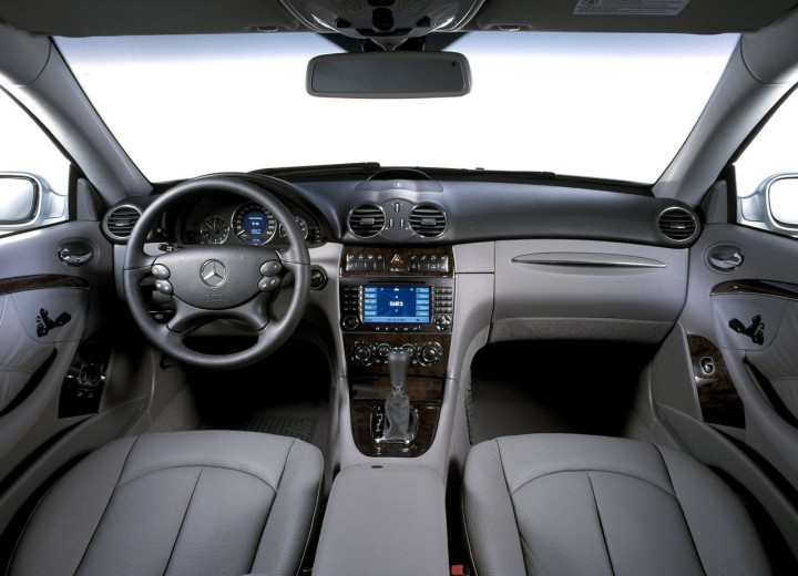 Technical specifications and characteristics for【Mercedes-Benz CLK-klasse II (W209) Restyling】 - picture 5